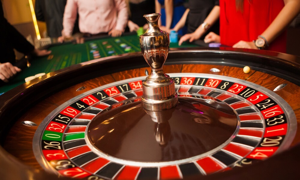 play free live roulette online